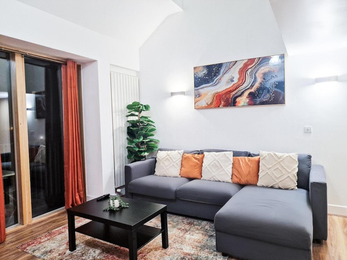 Luxury Waterfront Property With Free Parking Coventry Extérieur photo