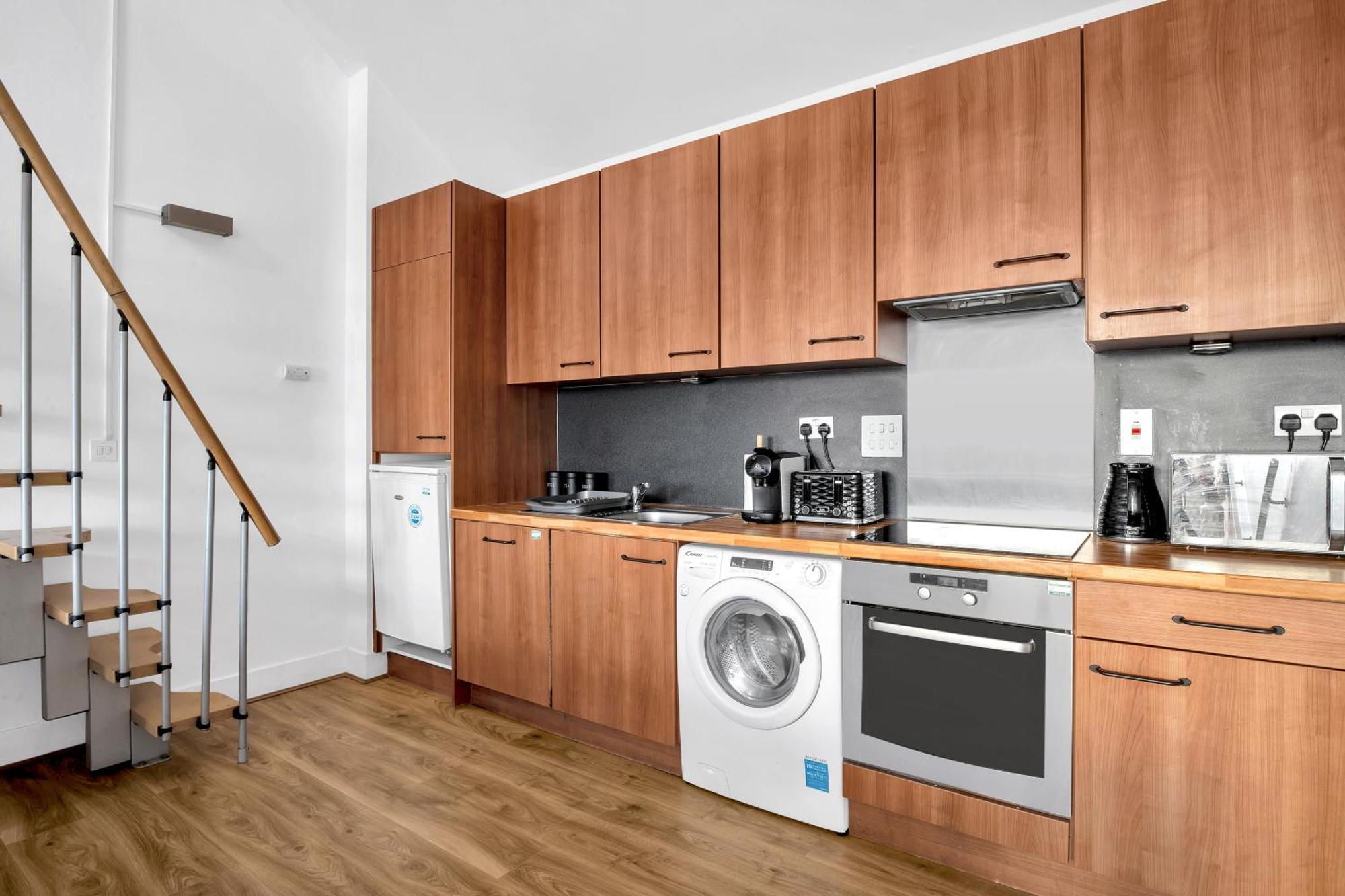 Luxury Waterfront Property With Free Parking Coventry Extérieur photo