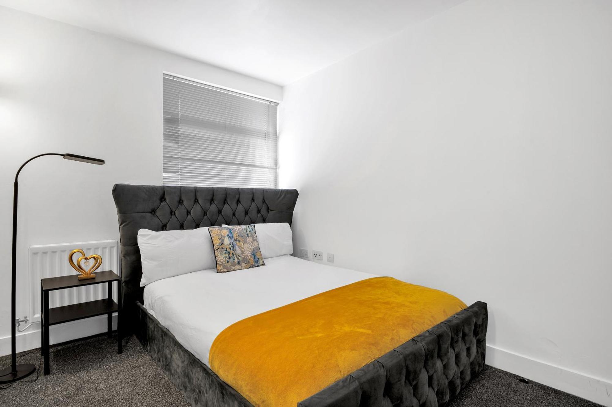 Luxury Waterfront Property With Free Parking Coventry Extérieur photo