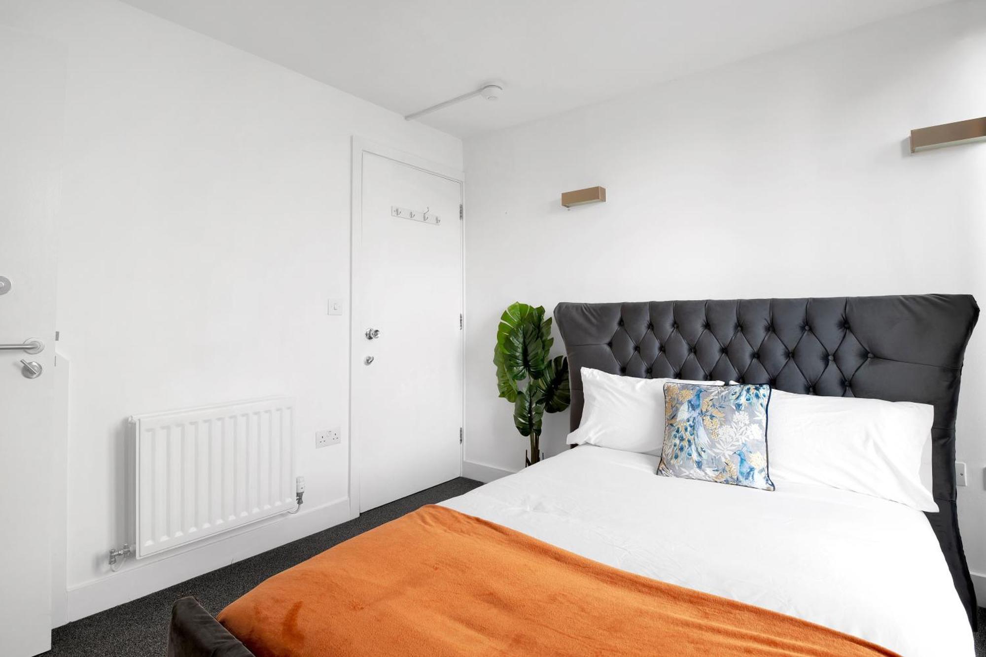 Luxury Waterfront Property With Free Parking Coventry Extérieur photo