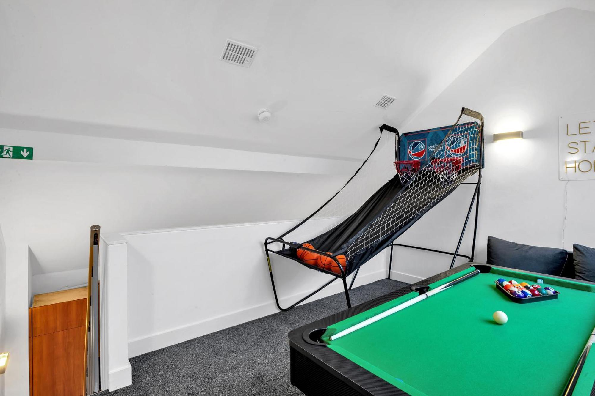 Luxury Waterfront Property With Free Parking Coventry Extérieur photo