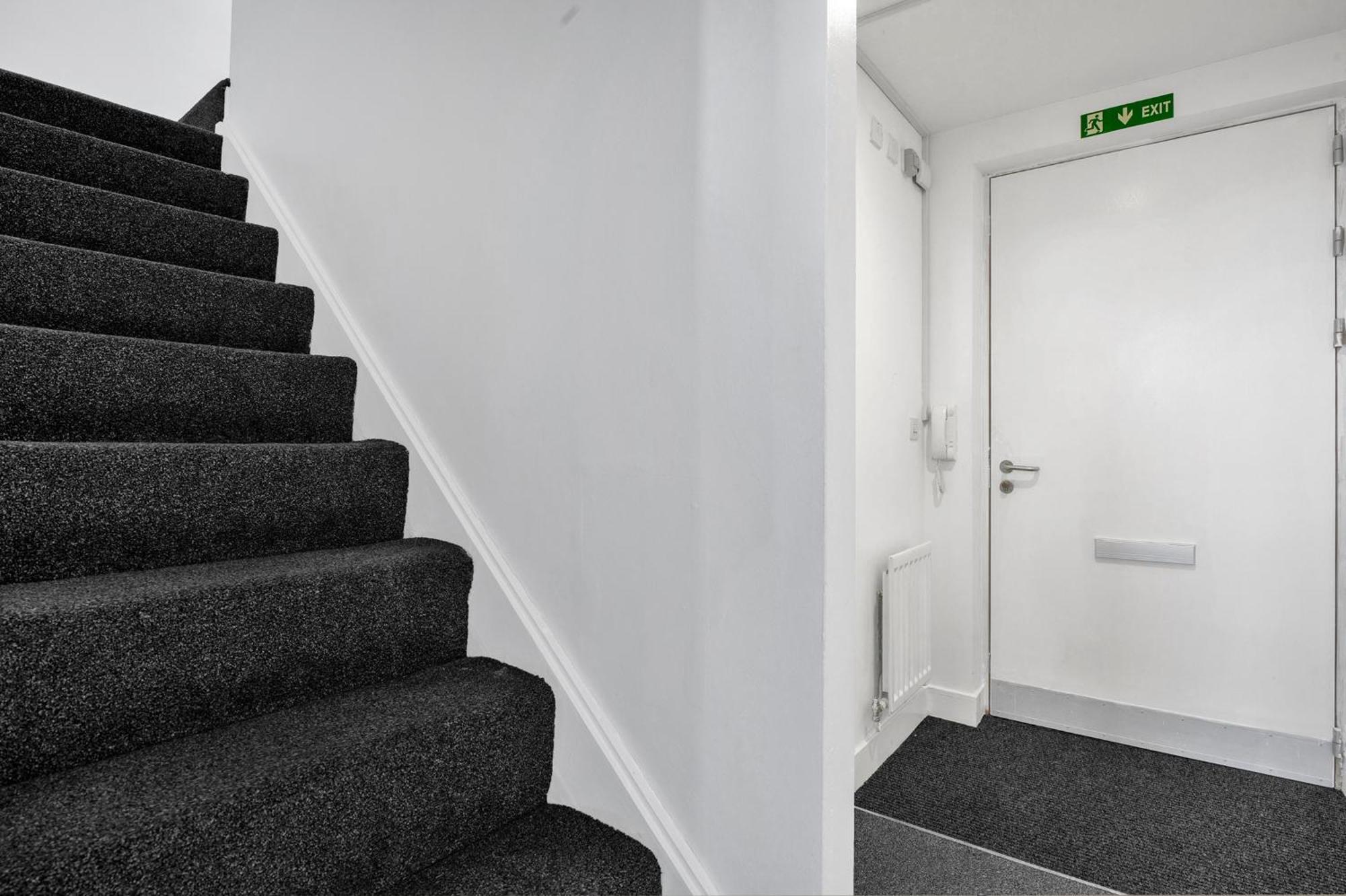 Luxury Waterfront Property With Free Parking Coventry Extérieur photo